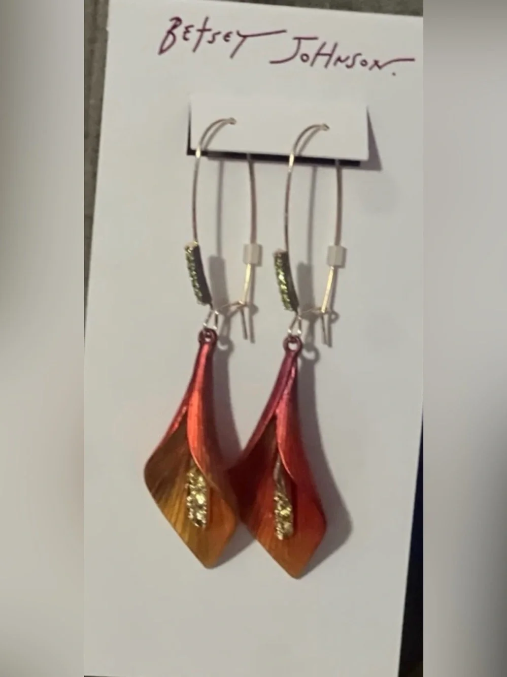 BETSEY JOHNSON Elegant Orange Ombré Calla Lily Feminine Delicate Earrings NWT